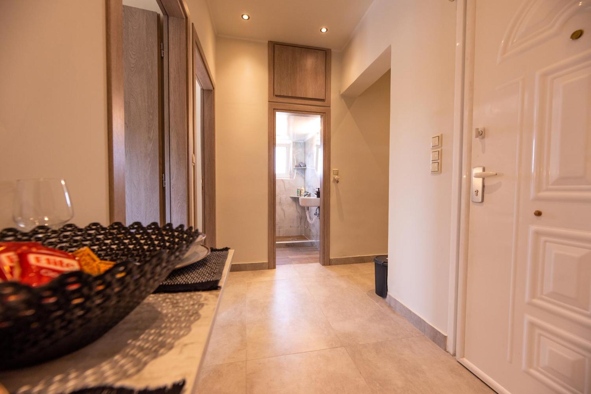 Demi'S Apartments Near Athen'S Airport 阿特米达 外观 照片